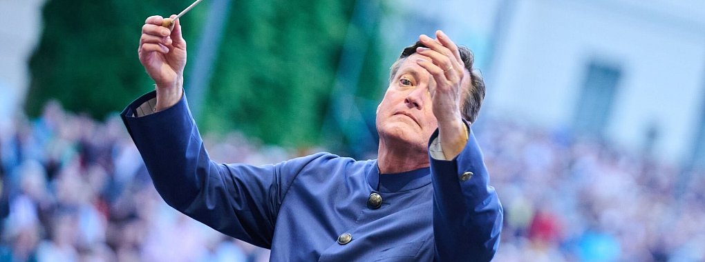 Dirigent Christian Thielemann folgt auf Daniel Barenboim. (Archivbild) - © Annette Riedl/dpa