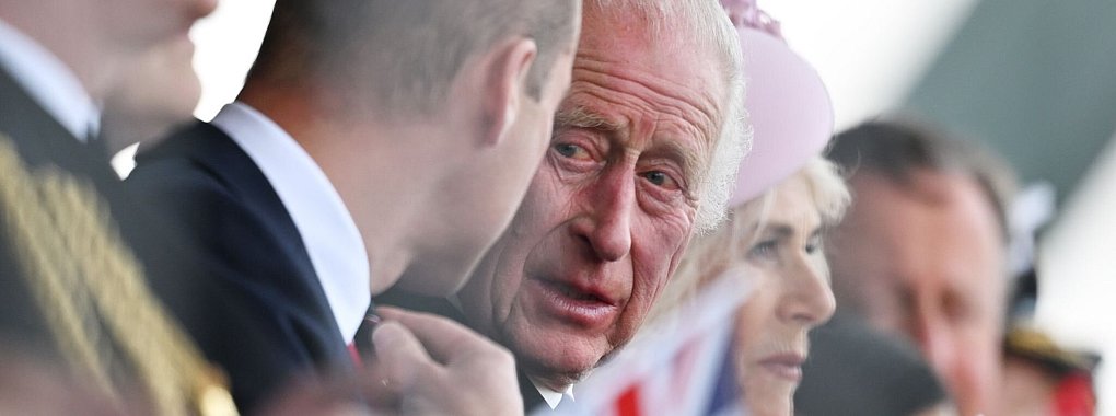 Die Beziehung zwischen William (l.) und seinem Vater, König Charles III., ist in den vergangenen Jahren enger geworden. - © Leon Neal/PA Wire/dpa