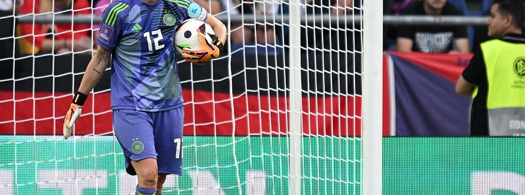 Expertin für US-Fußball: Ann-Katrin Berger - © Sebastian Christoph Gollnow/dpa