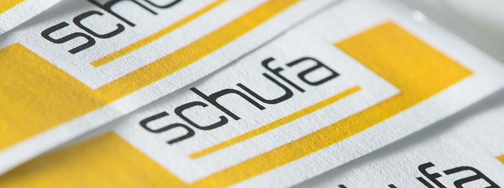Unternehmen können unbezahlte Rechnungen nur unter bestimmten Bedingungen an die Schufa melden. - © Franziska Gabbert/dpa-tmn
