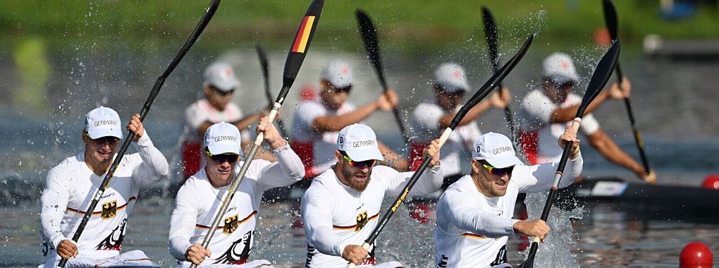 MIt einem Vorlaufsieg paddelt der Kajakvierer direkt ins Halbfinale. - &copy; Sebastian Kahnert/dpa