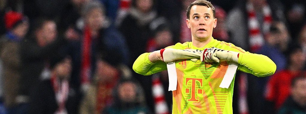 Für Philipp Lahm spielt Manuel Neuer noch immer auf einem super Niveau. - © Tom Weller/dpa