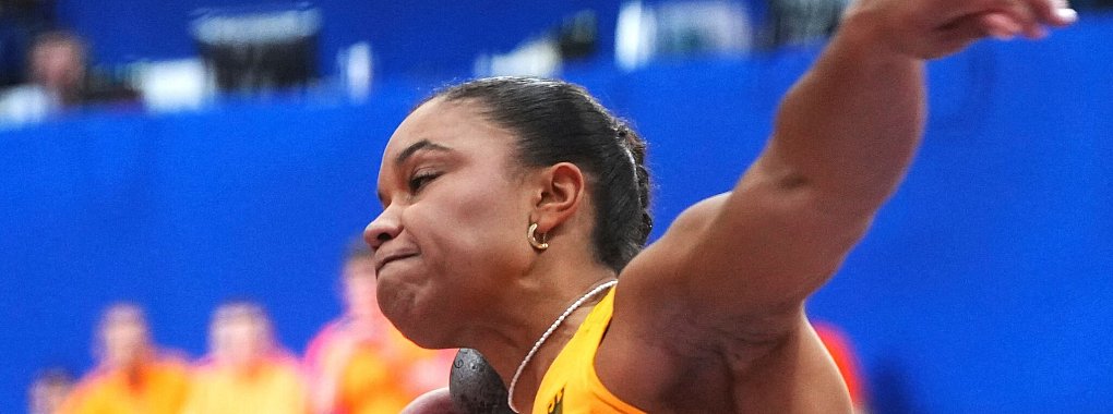 Yemisi Ogunleye überzeugte im Finale und holte eine Medaille. - © Peter Dejong/AP/dpa