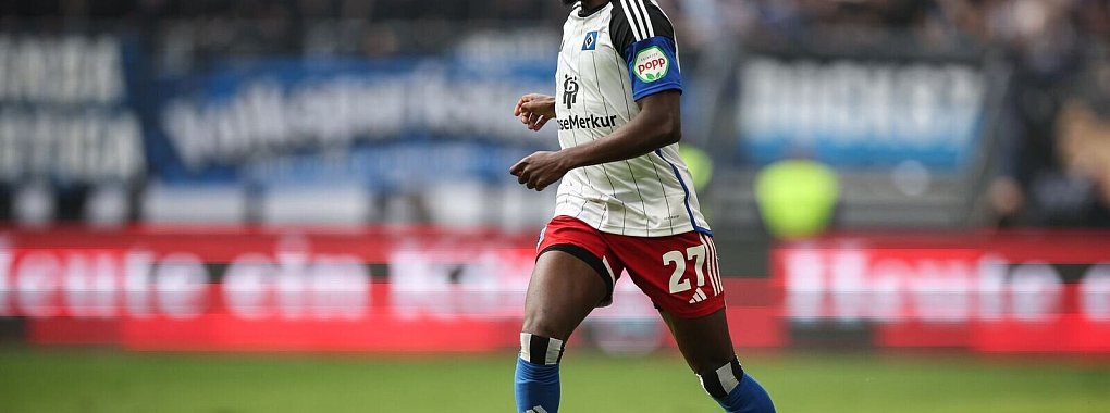 Hamburgs Jean-Luc Domp&eacute; traf beim Testspielsieg in L&uuml;beck dreifach. - &copy; Christian Charisius/dpa