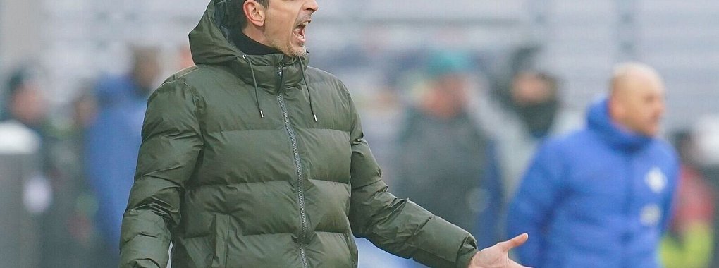 &laquo;Wir haben den Gegner eingeladen&raquo;, sagte Frankfurts Trainer Dino Toppm&ouml;ller nach der Partie in Darmstadt. - &copy; Uwe Anspach/dpa