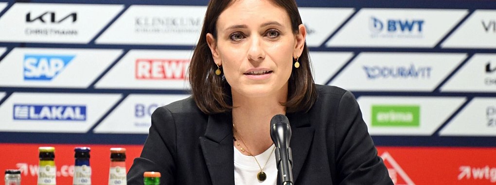 Die L&ouml;wen-Gesch&auml;ftsf&uuml;hrerin Jennifer Kettemann machte finanzielle Unregelm&auml;&szlig;igkeiten beim Bundesligisten publik. - &copy; Uli Deck/dpa/Archivbild