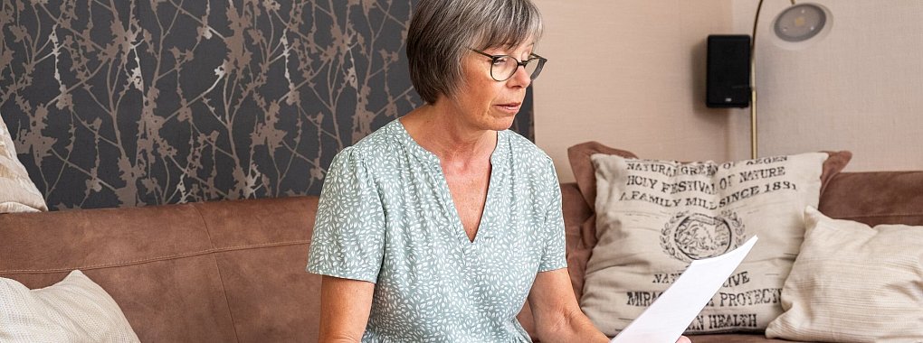 Seit 2023 m&uuml;ssen Vermieter anteilig die CO2-Kosten tragen, wenn das Geb&auml;ude energetisch ineffizient ist: Mieter sollten die Kostenaufteilung pr&uuml;fen und bei Unstimmigkeiten eine Erstattung verlangen. - &copy; Benjamin Nolte/dpa-tmn