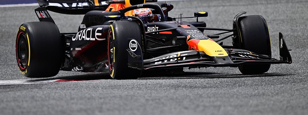 Red-Bull-Pilot Max Verstappen war am schnellsten im Freien Training. - © Christian Bruna/AP/dpa