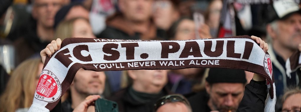 Der FC St. Pauli will mit einer Genossenschaft finanziell flexibler werden. - © Marcus Brandt/dpa