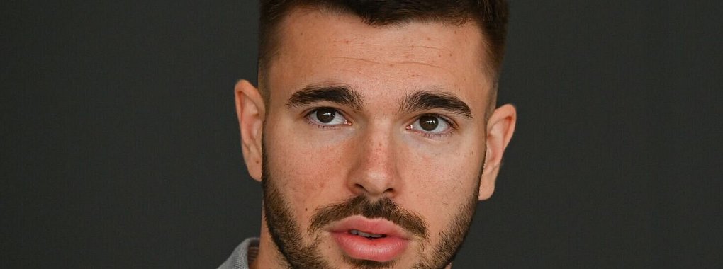 Nach der ausgeweiteten Doping-Sperre will der HSV Mario Vuskovic weiter unterstützen. - © Arne Dedert/dpa