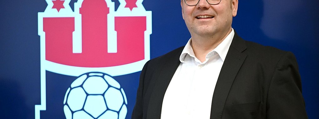 HSVH-Geschäftsführer Christian Hüneburg ist optimistisch, die Bedingung für die Lizenz zu erfüllen. - © Michael Schwartz/dpa