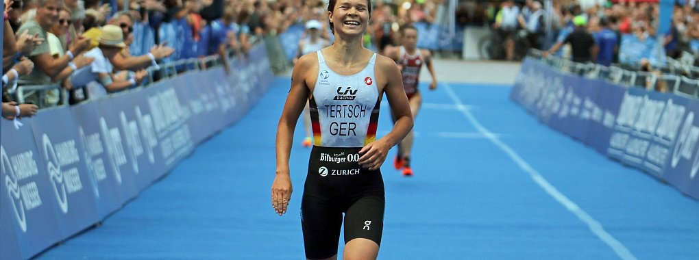 Lisa Tertsch sicherte sich beim Triathlon in Hamburg den zweiten Platz. - &copy; Markus Tischler/dpa