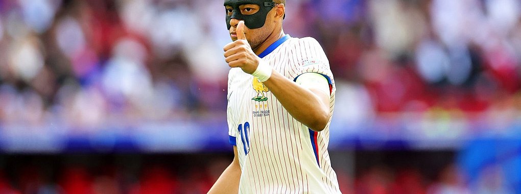 Frankreichs Superstar Kylian Mbappé - © Rolf Vennenbernd/dpa