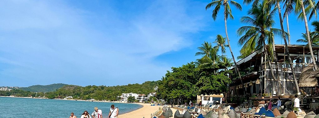 Ausländische Thailand-Touristen müssen ab dem 1. Mai ihre Ankunftsdaten digital übermitteln - egal ob sie per Luft, Wasser oder Land einreisen. - © Carola Frentzen/dpa