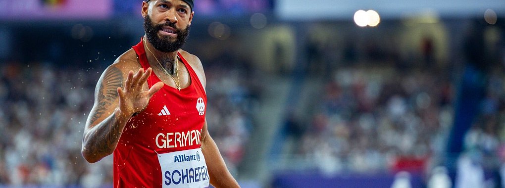 Leon Sch&auml;fer gelang die Wiedergutmachung im Vorlauf &uuml;ber 100 Meter. - &copy; Jens B&uuml;ttner/dpa