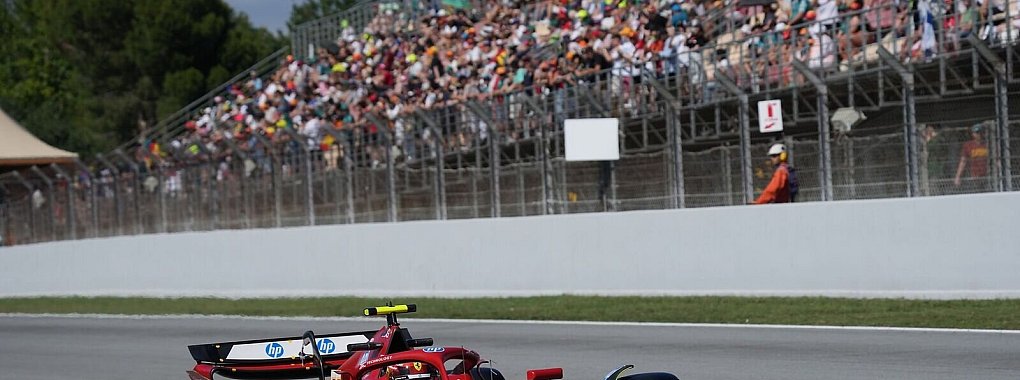 Sainz führt im letzten Training das Fahrerfeld an. Wer holt am Samstag die Pole? - © Hasan Bratic/dpa