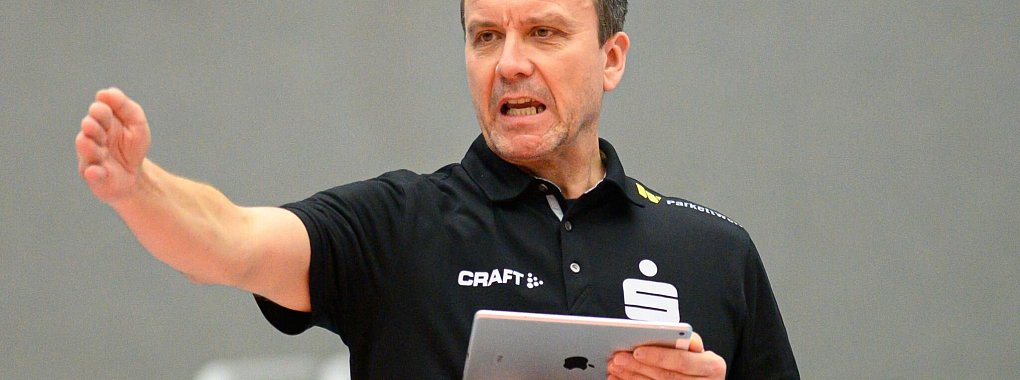 Alexander Waibl wird zun&auml;chst bis Ende August Trainer der deutschen Volleyballerinnen. - &copy; Robert Michael/dpa-Zentralbild/dpa