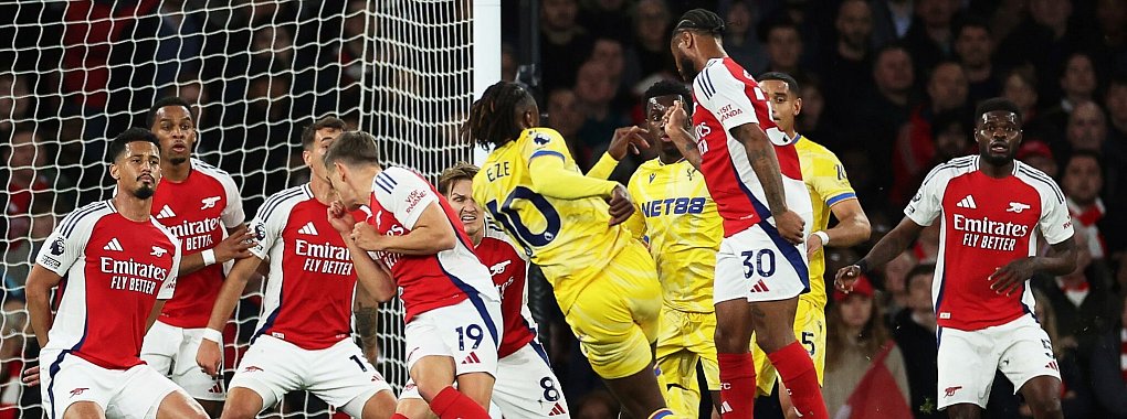 Eberechi Eze erzielte beim FC Arsenal das erste Tor für Crystal Palace. - © Ian Walton/AP/dpa