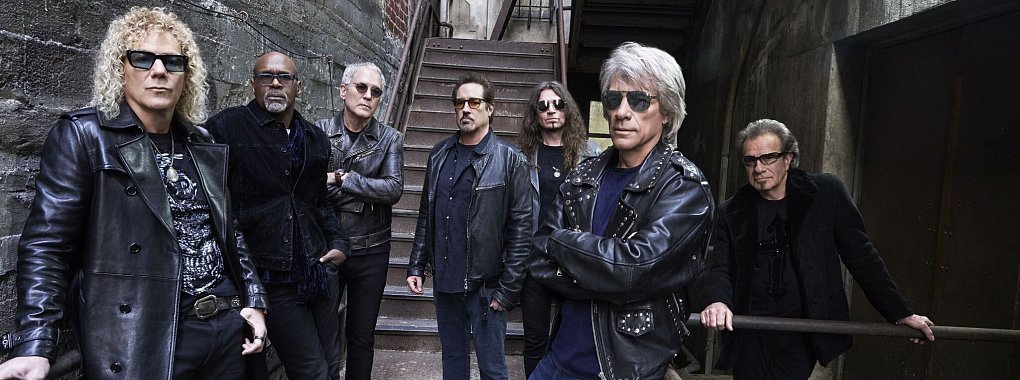 Die Band Bon Jovi: David Bryan (l), Everett Bradley, Hugh McDonald, John Shanks, Phil X, Jon Bon Jovi und Tico Torres. - &copy; Universal Music/dpa