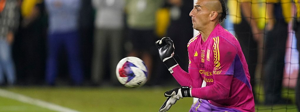 Tigres-Torhüter Nahuel Guzmán. - © Ryan Sun/AP/dpa
