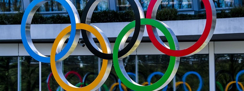 Das IOC hat die Pl&auml;ne f&uuml;r den Bau eines neuen Eiskanals in Cortina scharf kritisiert. - &copy; Jean-Christophe Bott/Keystone/dpa