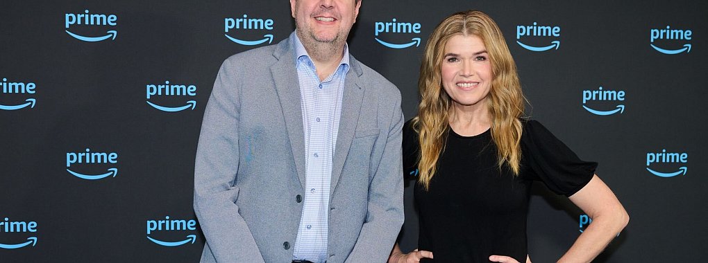 Für ihre Zuschauer zum Verlieben komisch: Bastian Pastewka und Anke Engelke. (Archivbild) - © Annette Riedl/dpa