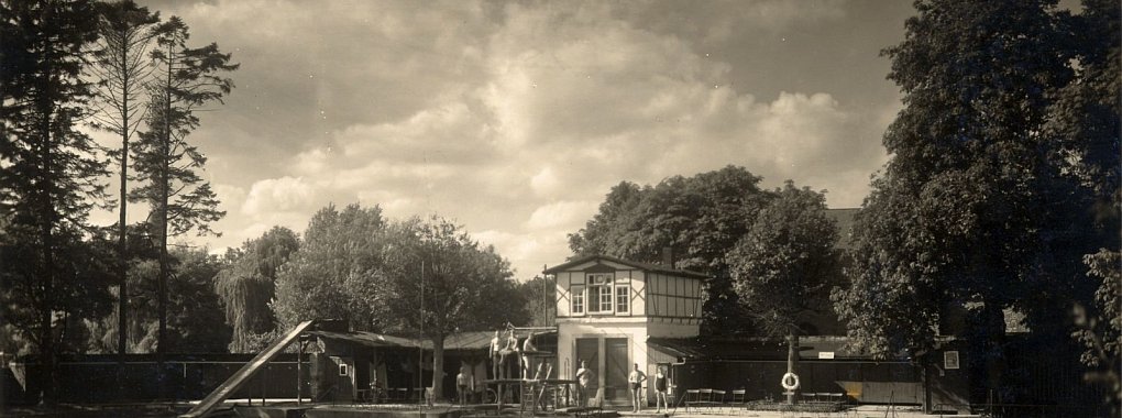 Das ehemalige Freibad an der Werre wurde Ende der 1980er geschlossen.  - © Stadtarchiv Detmold