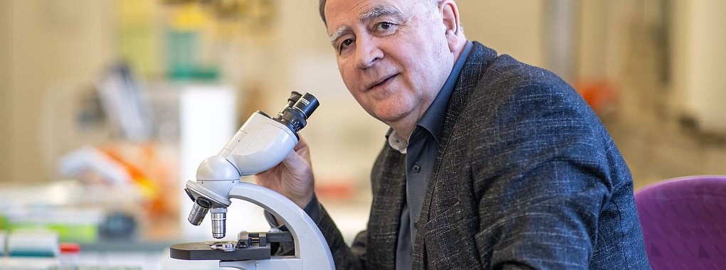 F&uuml;r den Doping-Experten Fritz S&ouml;rgel stinkt der Freispruch von Jannik Sinner zum Himmel. - &copy; Daniel Karmann/dpa