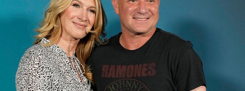 Stolze Eltern: Der Sohn von Steffi Graf und Andre Agassi soll erstmals für die deutsche Baseball-Nationalmannschaft spielen. - © John Locher/AP/dpa