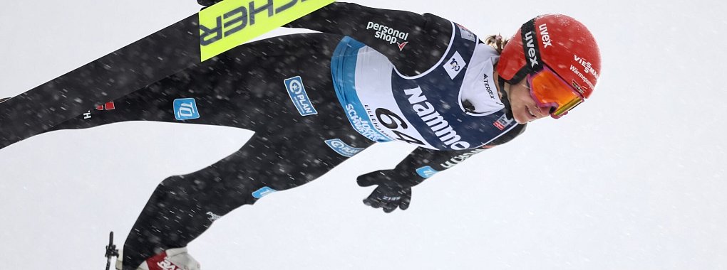 Katharina Schmid hat ihre Topform im Weltcup eingebüßt. - © Geir Olsen/NTB/dpa
