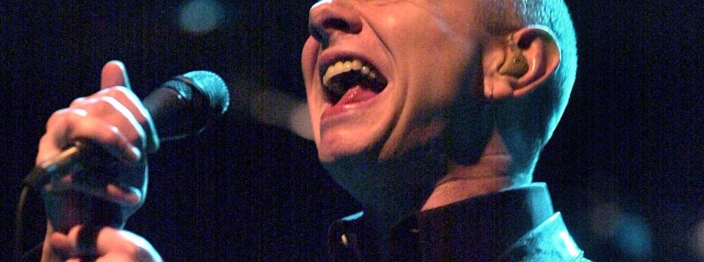 Joe Jackson bei einem Konzert im Leipziger Gewandhaus. (Archivfoto) - © Wolfgang Kluge/Zentralbild/dpa