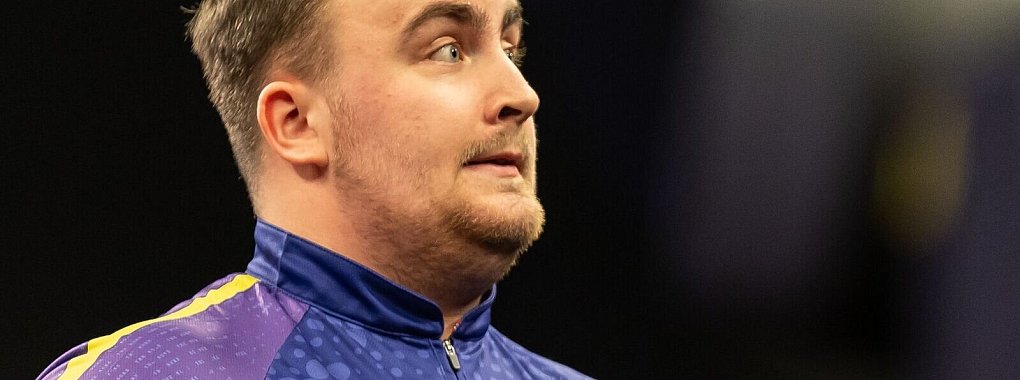 Luke Littler ist nach dem Finale entt&auml;uscht. - &copy; Andreas Gora/dpa