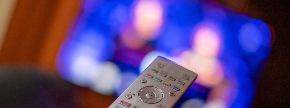 «Kaiser Karl», «Star Trek: Discovery» und «Kafka»: Das Streaming-Jahr 2024 hat einiges zu bieten. - © Lino Mirgeler/dpa