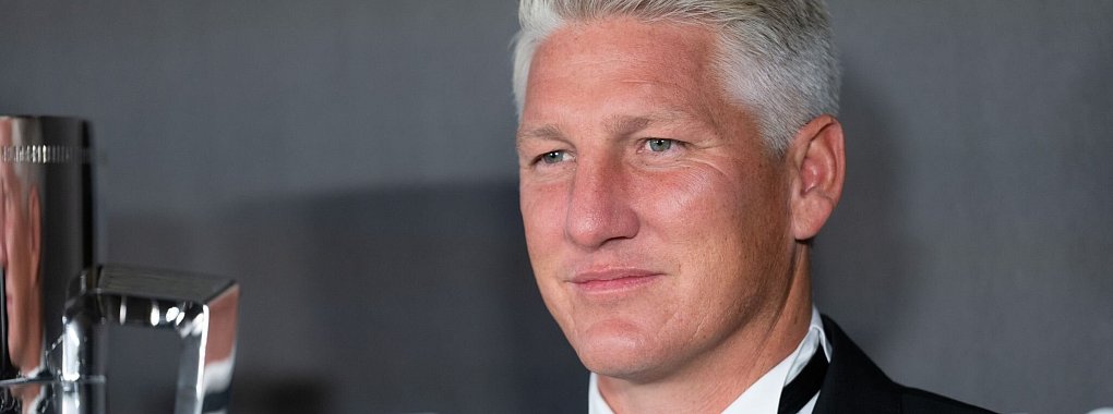 Der ehemalige Bayern-Profi Bastian Schweinsteiger rät Leon Goretzka, weiterzukämpfen. - © Christophe Gateau/dpa