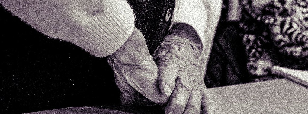 Im Barntruper Altenheim wird der Heimleiter 1963 brutal überfallen. Der Täter muss deshalb drei Jahre ins Gefängnis. - © Symbolbild: Pixabay