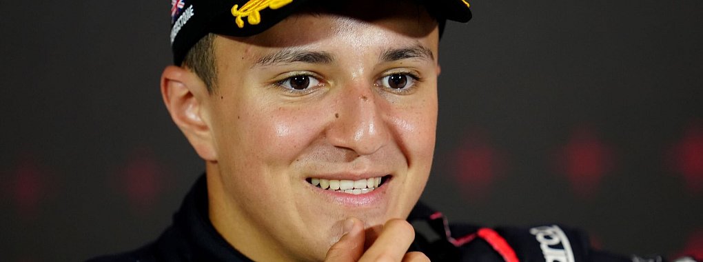 Isack Hadjar erfüllt sich den Formel-1-Traum. - © David Davies/PA Wire/dpa