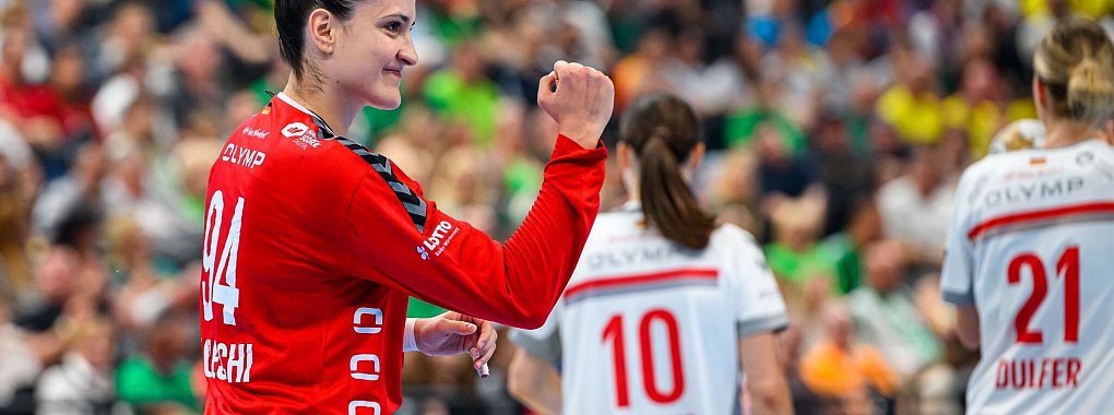 Bietigheims Torh&uuml;terin Gabriela Moreschi hat allen Grund zum Jubeln. - &copy; Marco Wolf/dpa