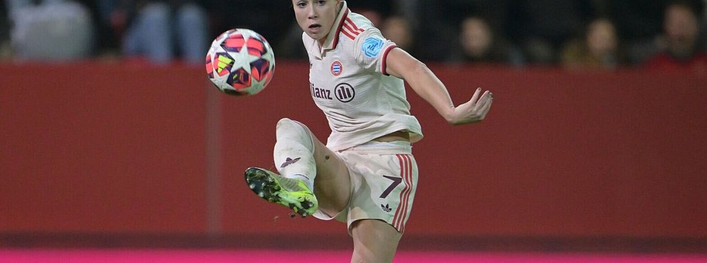 Giulia Gwinn vom FC Bayern in der Champions League. - © Peter Kneffel/dpa