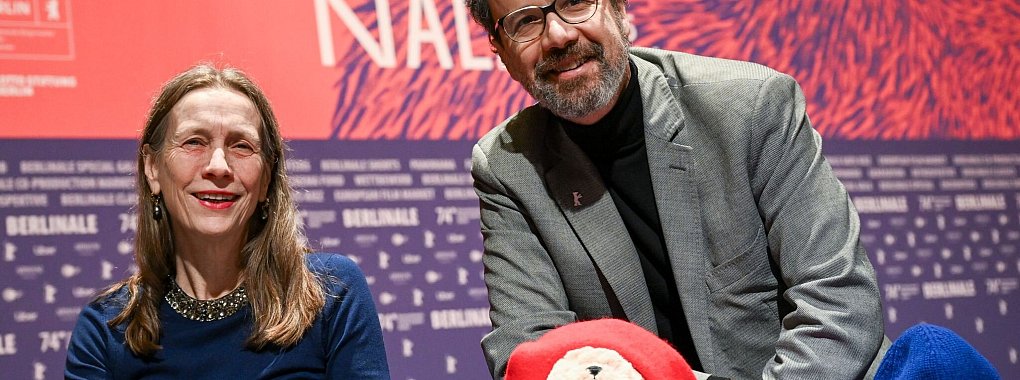 Mariette Rissenbeek und Carlo Chatrian stellen das Berlinale-Programm vor. - © Jens Kalaene/dpa