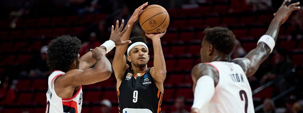 Alfonso Plummer traf zweistellig beim ersten Test einer deutschen Mannschaft gegen ein NBA-Team in den USA. - © Craig Mitchelldyer/AP/dpa