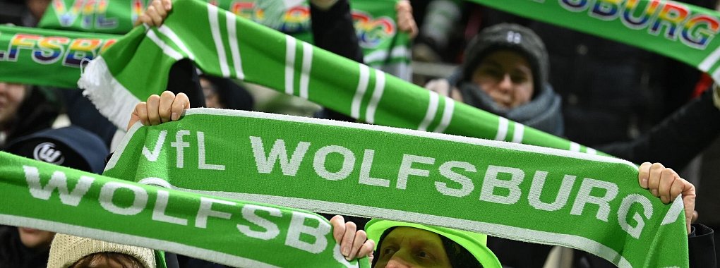 Die Fans des VfL Wolfsburg d&uuml;rfen sich auf eine neue Spielerin freuen. - &copy; Swen Pf&ouml;rtner/dpa