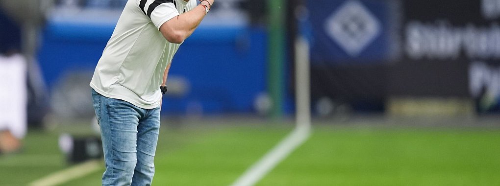 Ab sofort hören die Fußballer von Union Berlin auf das Kommando von Trainer Steffen Baumgart. - © Marcus Brandt/dpa