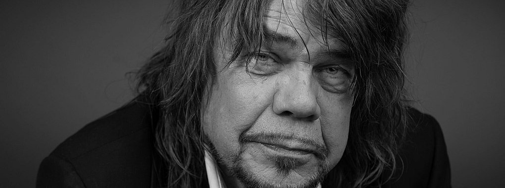 David Johansen, Sänger der einflussreichen Glam-Punk-Band New York Dolls, ist tot. - © Christopher Smith/Invision/AP/dpa