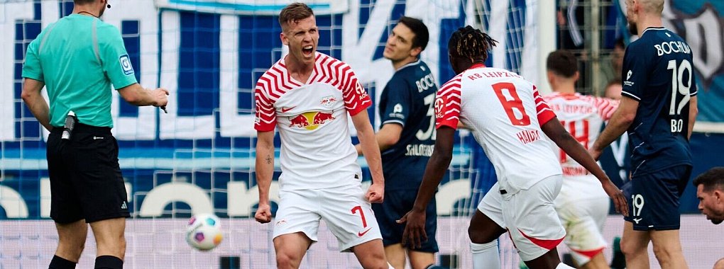 RB dreht das Spiel: Leipzigs Dani Olmo jubelt &uuml;ber sein Tor zum zwischenzeitlichen 1:1. - &copy; Bernd Thissen/dpa