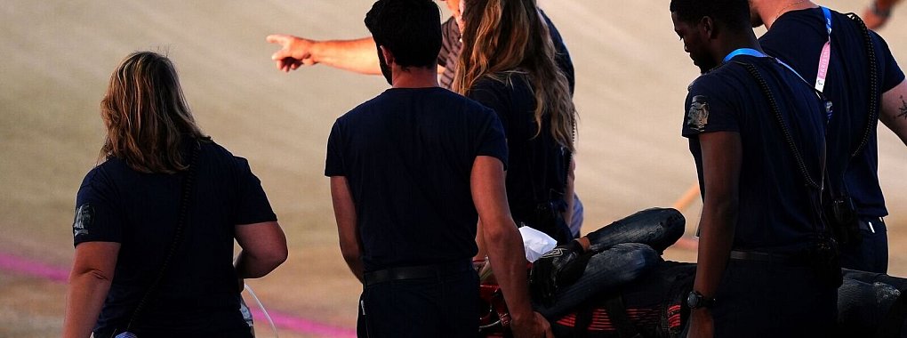 Der britische BMX-Rennfahrer Kye Whyte st&uuml;rzt im Halbfinale schwer. - &copy; David Davies/PA Wire/dpa