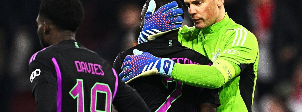 Nach Manuel Neuer (r) fallen auch Alphonso Davies (l) und Dayot Upamecano aus. - © Tom Weller/dpa