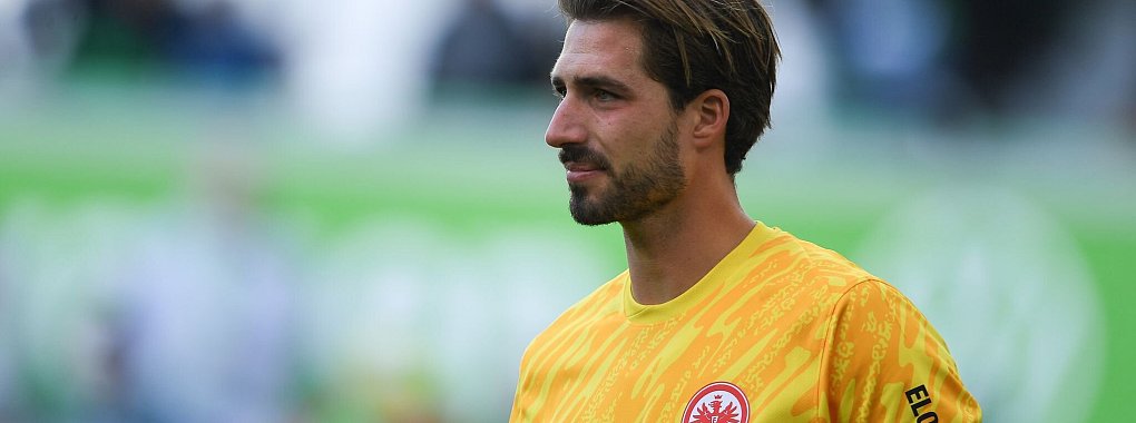 Trapp steht im Bundesliga-Topspiel gegen Bayern München vor seinem Comeback. - © Swen Pförtner/dpa