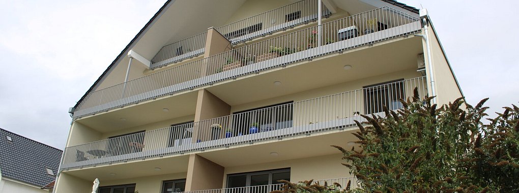 Als erstes Gebäude in Bad Salzuflen mit dem "Qualitätstsiegel Nachhaltiges Gebäude" ausgzeichnet: das Haus in der Riesetstraße.  - © Benjmain Marquardt