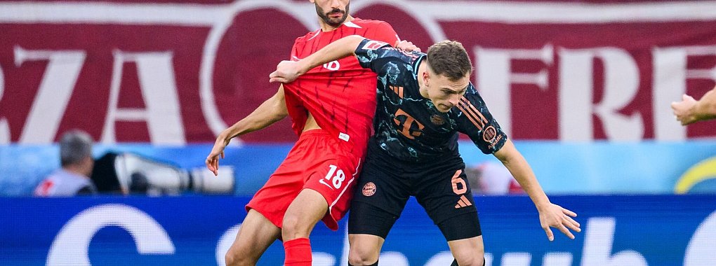Joshua Kimmichs Zukunft beim FC Bayern ist weiter offen. - © Tom Weller/dpa