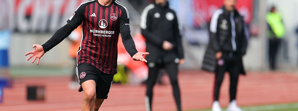 Duman steuerte zwei Treffer zum Testspielsieg gegen Aue hinzu. - © Daniel Karmann/dpa